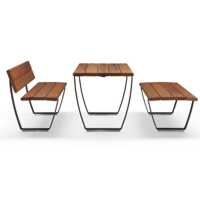 Nuvola benches and table